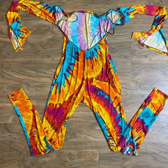 Multi Purpose Tie Dye Jumpsuit - Multi Color - Picture 2 of 3